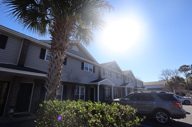 Photo - 2 Bed 1.5 Bath in Mepkin Place in West Ashley!