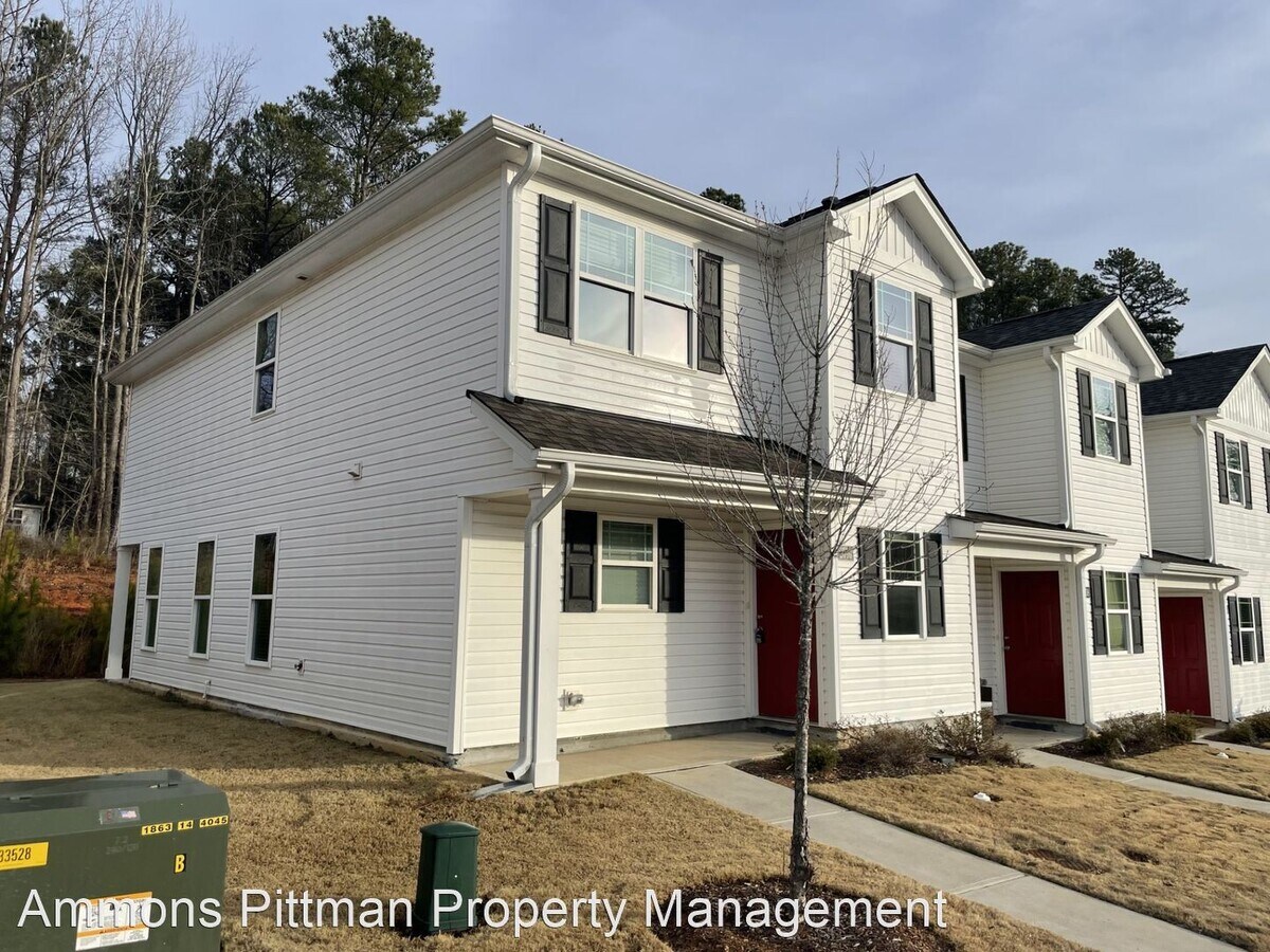 3 br, 2.5 bath House - 2010 Wiggins Village - 3 br, 2.5 bath House - 2010 Wiggins Village