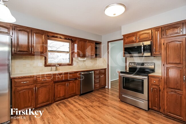 Photo - 10002 NW 67 St