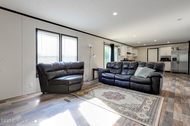 Photo - 9139 Gum Log Rd