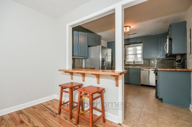 Photo - 3 Bedroom, 1 Bath Home in Castlewood of West Ashley