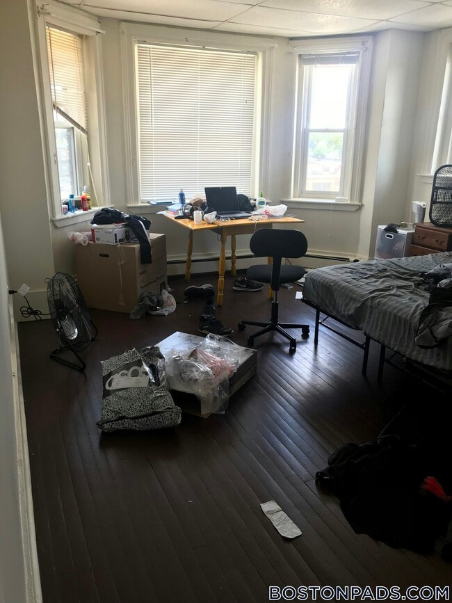 Photo - 201 Harvard Ave Unit 5