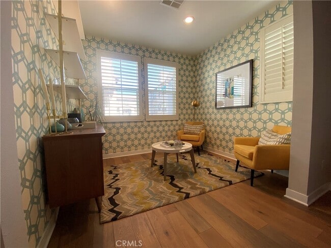 Photo - 551 W Foothill Blvd