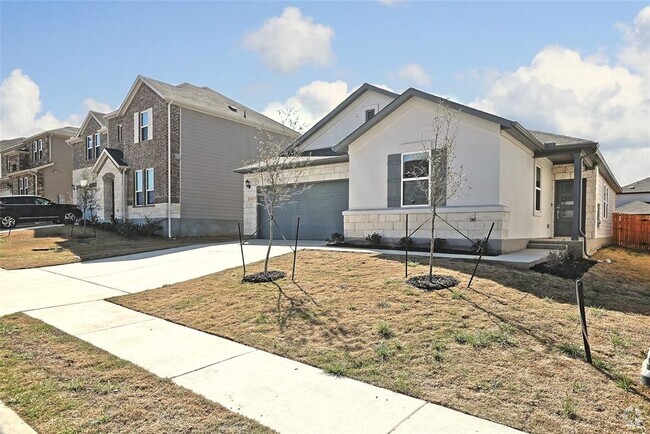 Building Photo - 305 Andesite Trl Rental