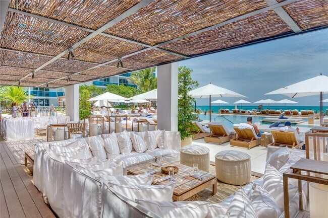 Photo - 2301 Collins Ave Unit 1009