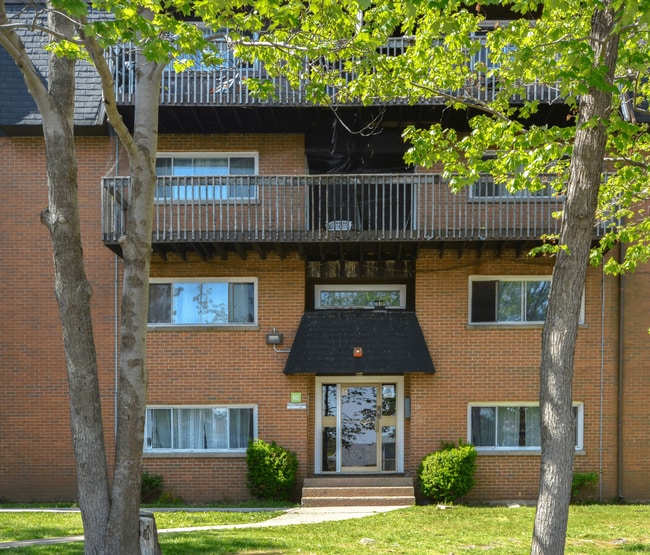 Photo - Glenforest Apartments