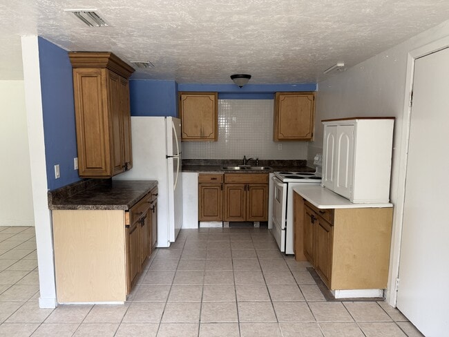 Photo - 1110 NW 17th Ave