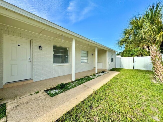 Building Photo - 6333 S MacDill Ave Rental