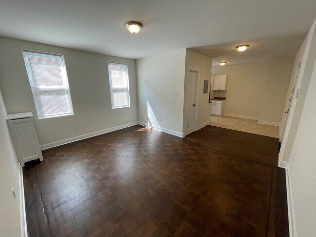 Photo - 7320 Kennedy Blvd Apartments