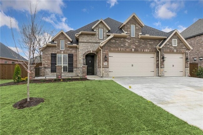 Building Photo - 1600 SW Montrose Ave