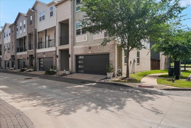 Photo - 2506 El Camino Ln