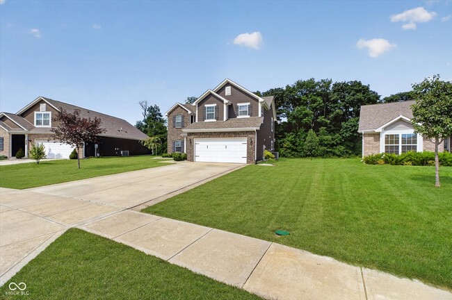 793 N Crystal Dr