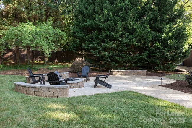 Photo - 311 S Academy St