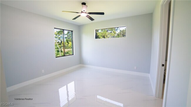 Photo - 2401-2403 Matena Ave S