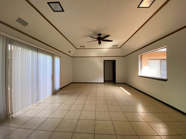 Photo - Beautiful 3bed/ 2bath home in Mcallen area