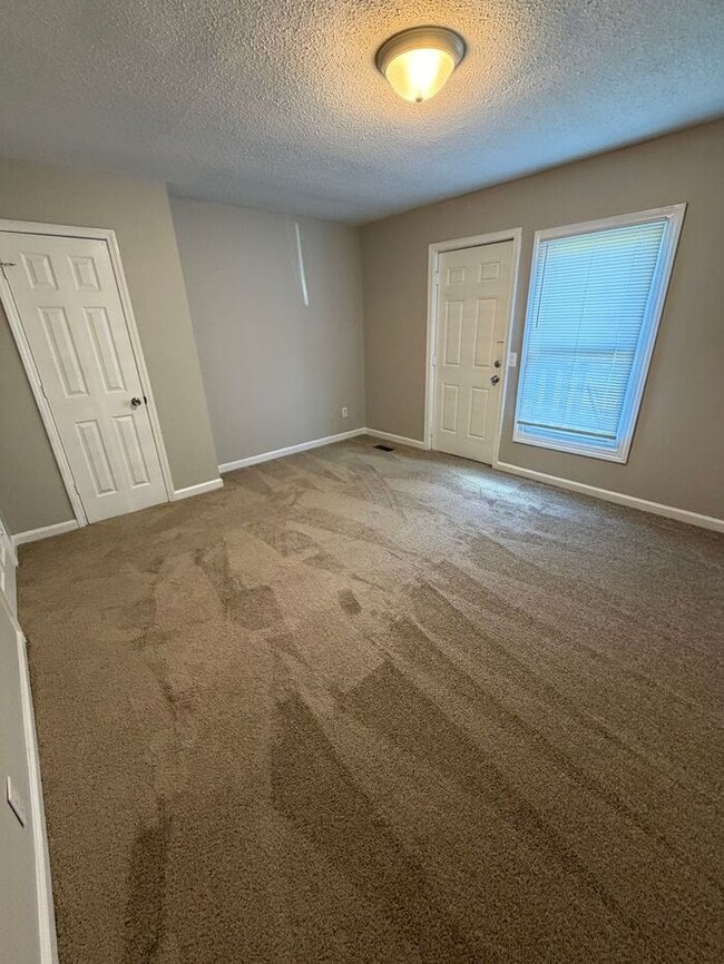 2BD/1BA Unit in Newton, NC