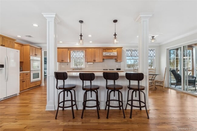 Photo - 144 Manor Ln