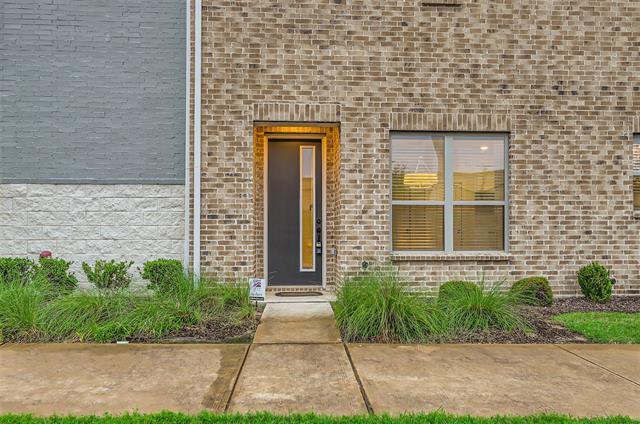 Photo - 401 Division St