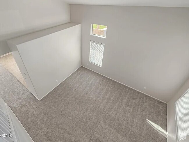 Building Photo - 355 W Jersey Way Rental
