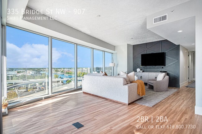 335 Bridge St NW Unit 907