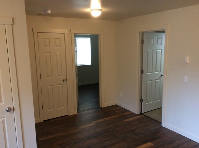 Photo - 909 W 4th Ave Unit #104