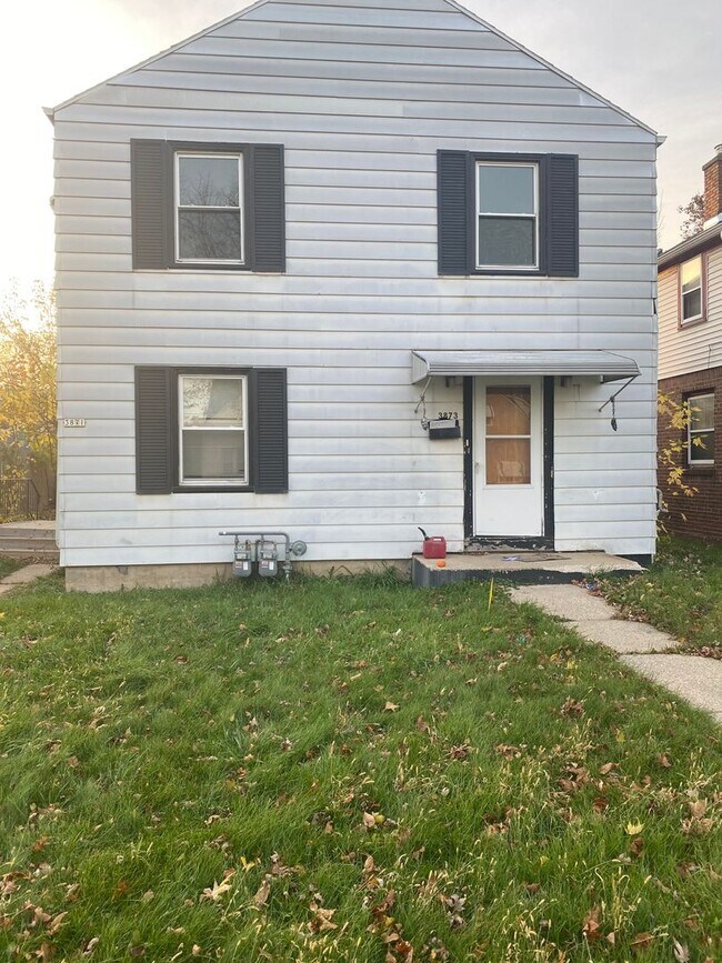 Building Photo - 3871-3873-3873 N 36th St Unit 3871