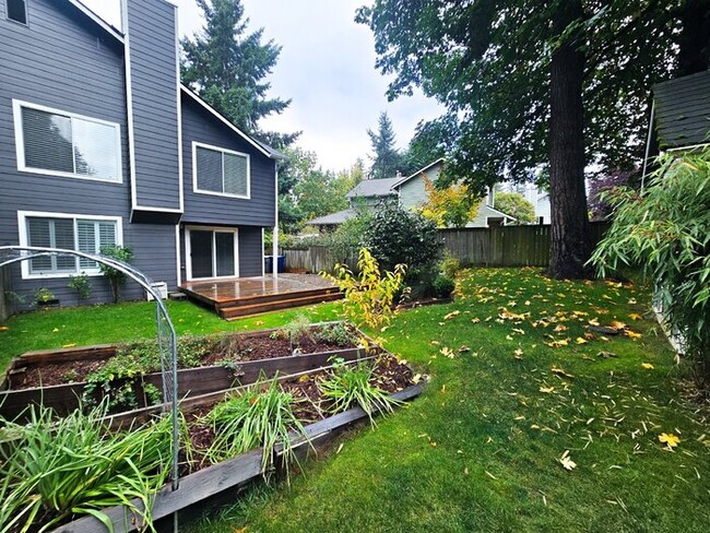 Photo - Townhome in Fin Hill- 2 Large Master Bedrooms, 2 Car Garage, Fully Fenced Yard, AC