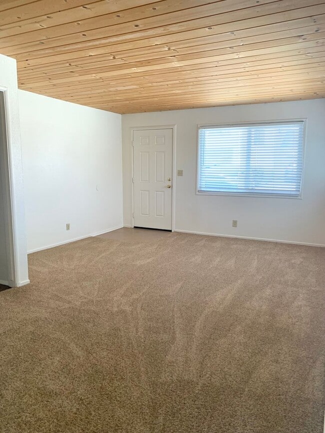 Photo - 6798 DP Unit #B