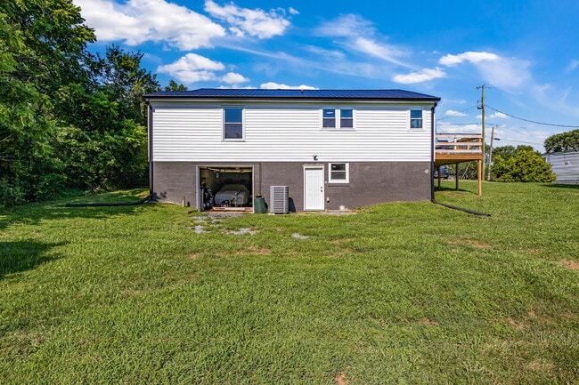 Photo - 330 Birdwell Cir