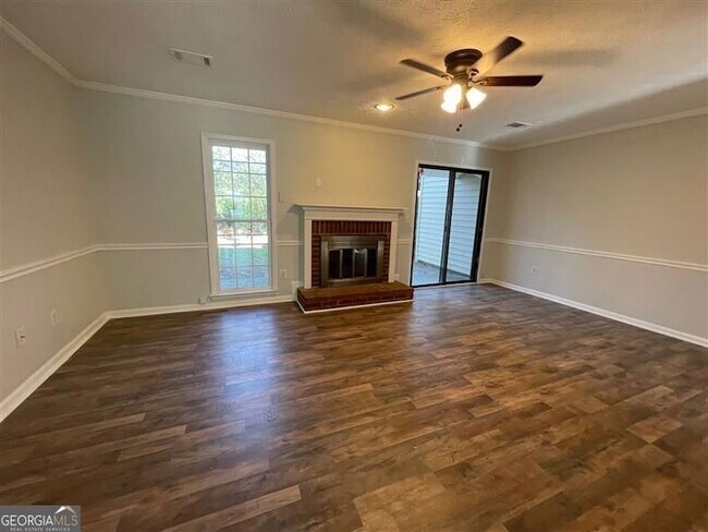 Photo - 2930 Governors Ct