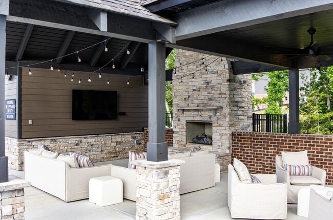 Photo - 2821 Yorkshire Moors Wy