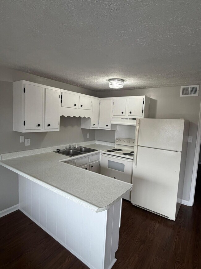 Photo - 159 Miller Dr Unit 9