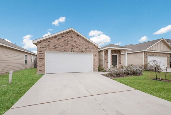 Photo - Ranch Style 3 Bed 2 Bath with Freshly painted and New Floors!