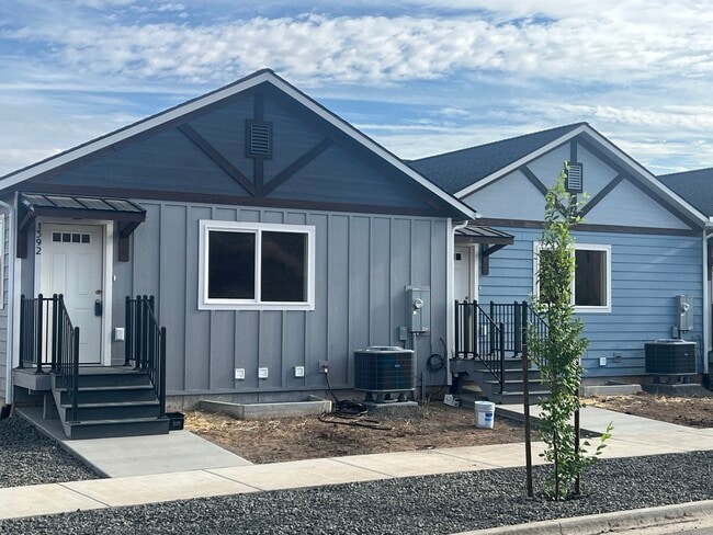 Photo - 1424 Edington Ave Townhome