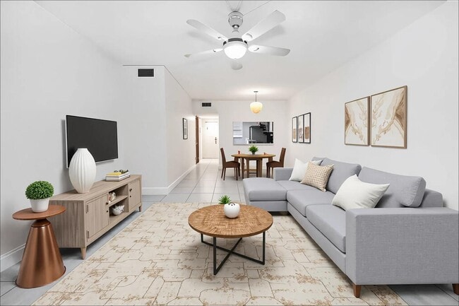 Photo - 15813 W Waterside Cir Unit 206