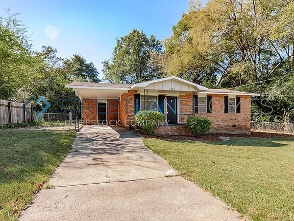 Photo - 1288 Rosewood Dr