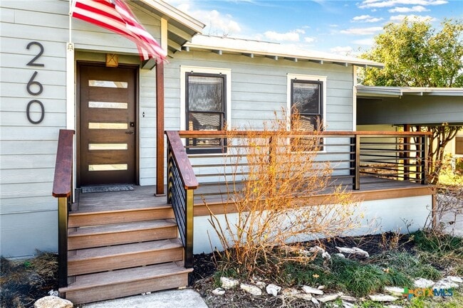 Photo - 260 S Hickory Ave House