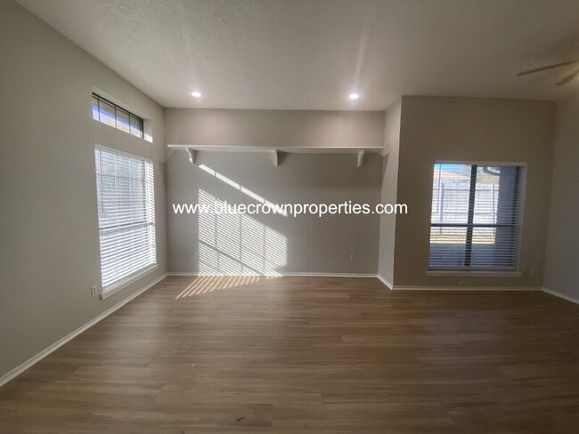 Photo - 1212 Case Dr