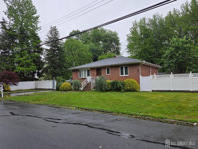 Photo - 301 Matchaponix Rd