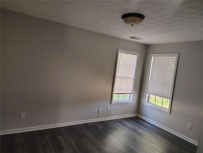 Photo - 85 Hollow Ct