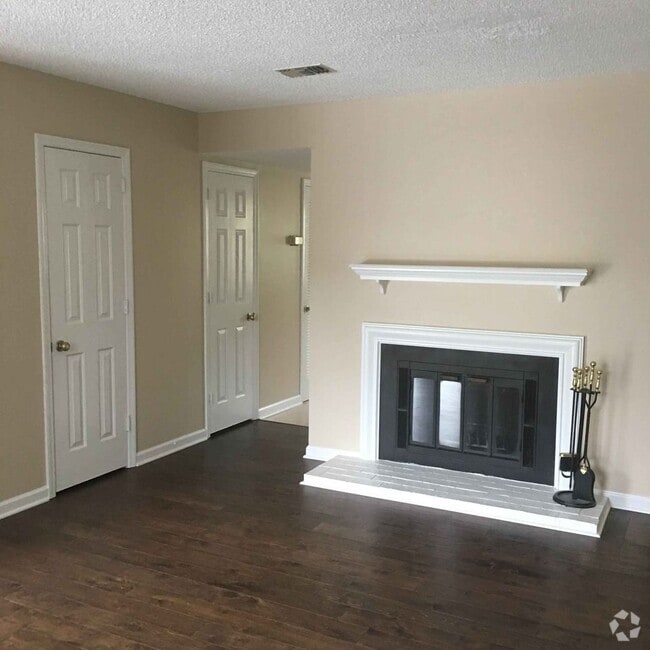 Building Photo - 5768 Stone Brook Dr Rental