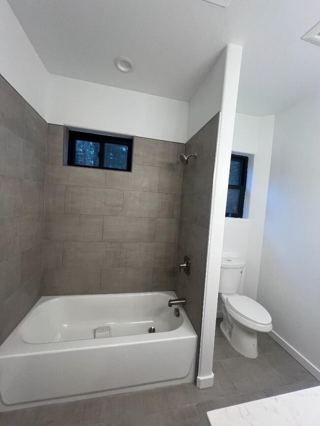 Photo - 3317 Fir Ave