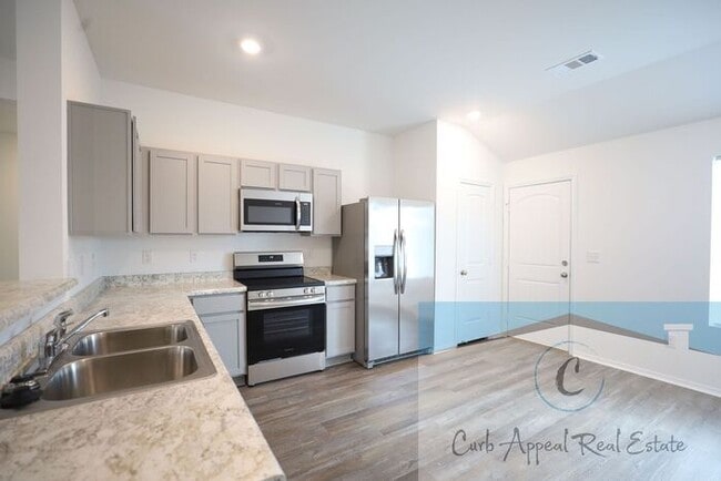 Photo - New construction in Jonesboro - beautiful 4 bed / 2 bath home - Nettleton!