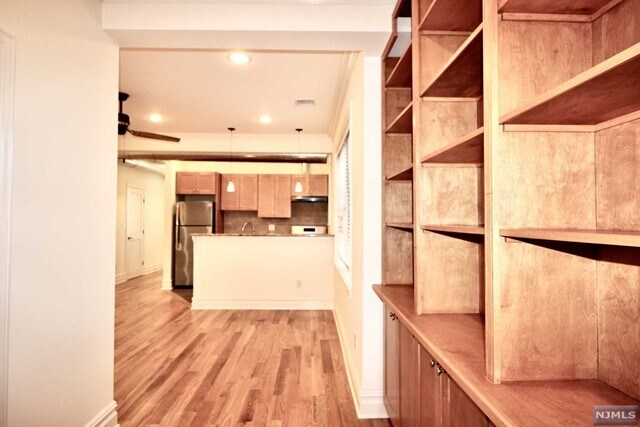 Photo - 855 Broad Ave Unidad 51