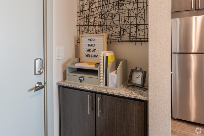 1HAB, 1BA - 706 ft² - Arca Green Mountain