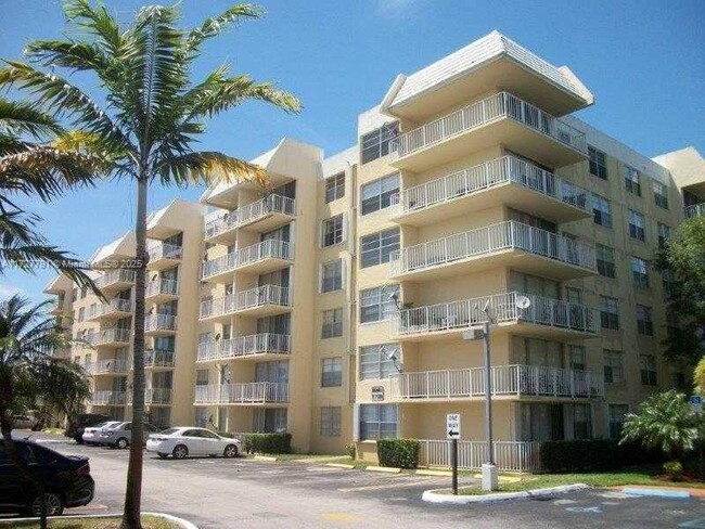 Photo - 13120 SW 92nd Ave Condo Unit B-119