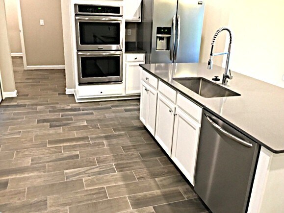 Photo - 144 Athens Dr