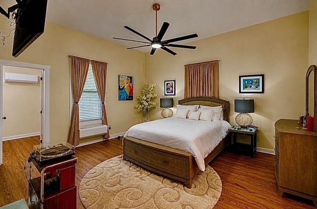 Photo - 226 Huger St