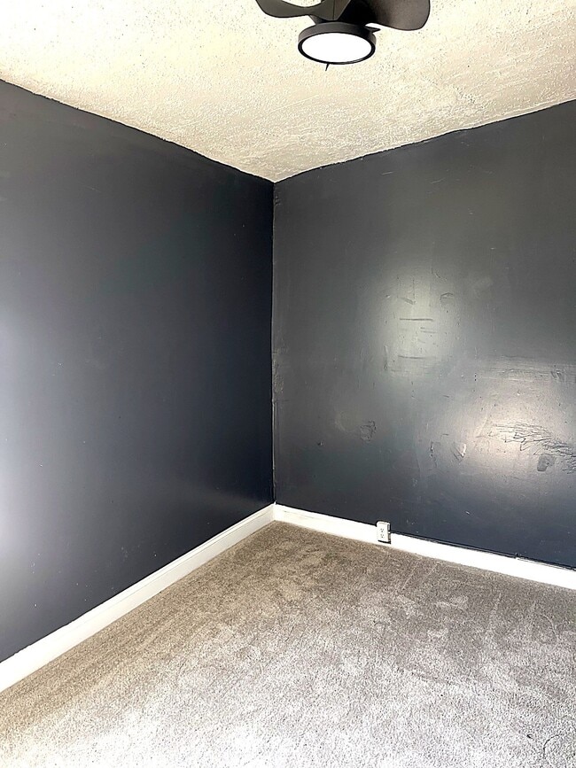 Photo - 1627 N Milton Ave