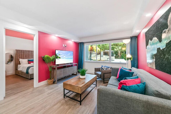 Photo - 365 N Ocean Blvd Unidad ID1322490P
